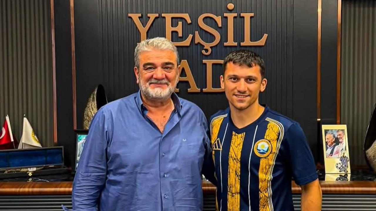 Şampiyonluk Yolunda Güçlü Hamle: Hüseyin Afkan Küçükçekmece Sinopspor'da